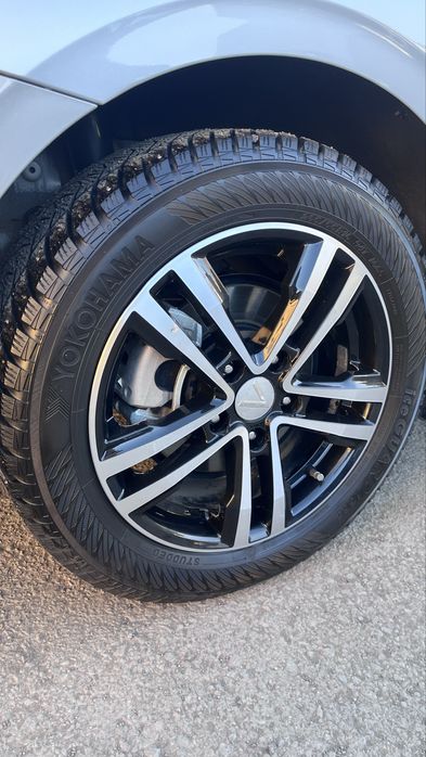 Диски с резиной…….