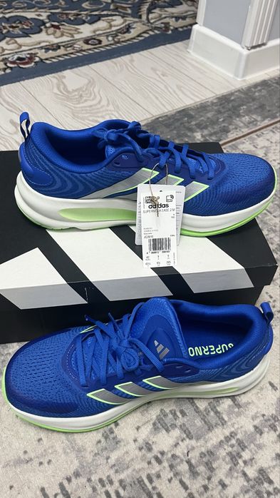 кроссовки adidas