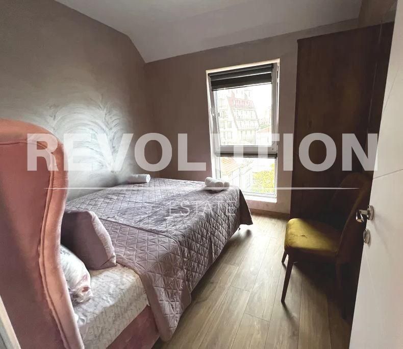 Дава се под наем Тристаен апартамент в Варна, Център - 73 кв.м за 648.21 € - Снимка #4