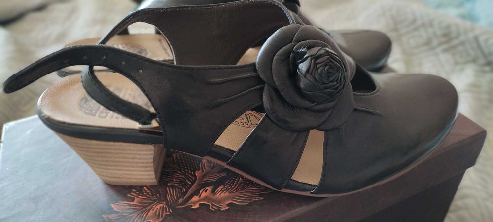 Туфли chester черные 38 р.