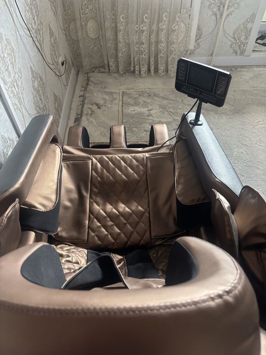 Массажное кресло