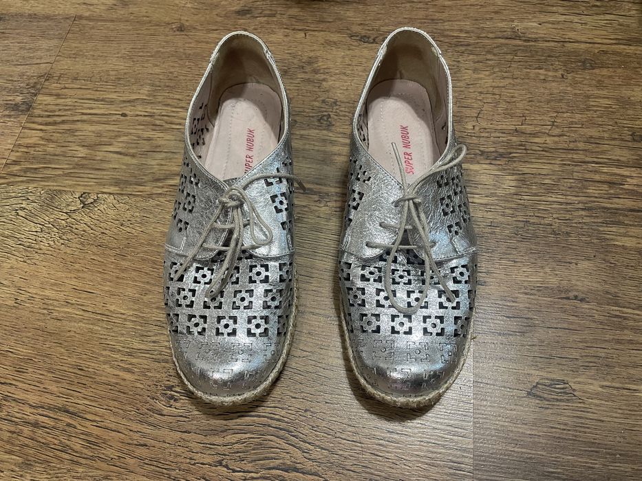 Обувки от естествена кожа 39 номер