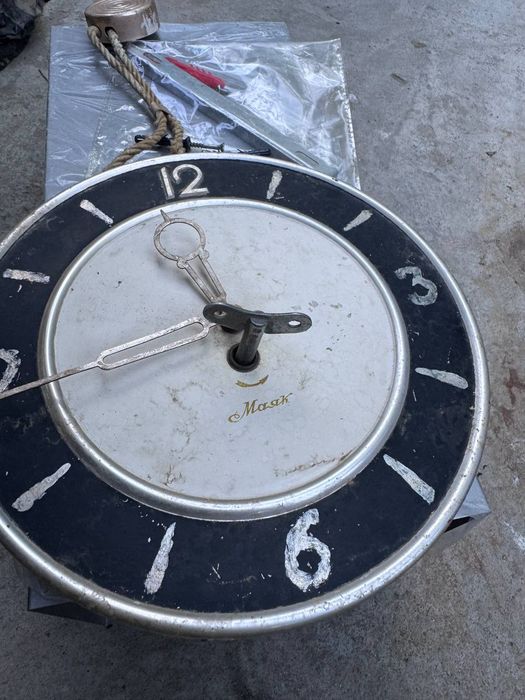 Плеер samsung, телефон motorola, часы, роутер