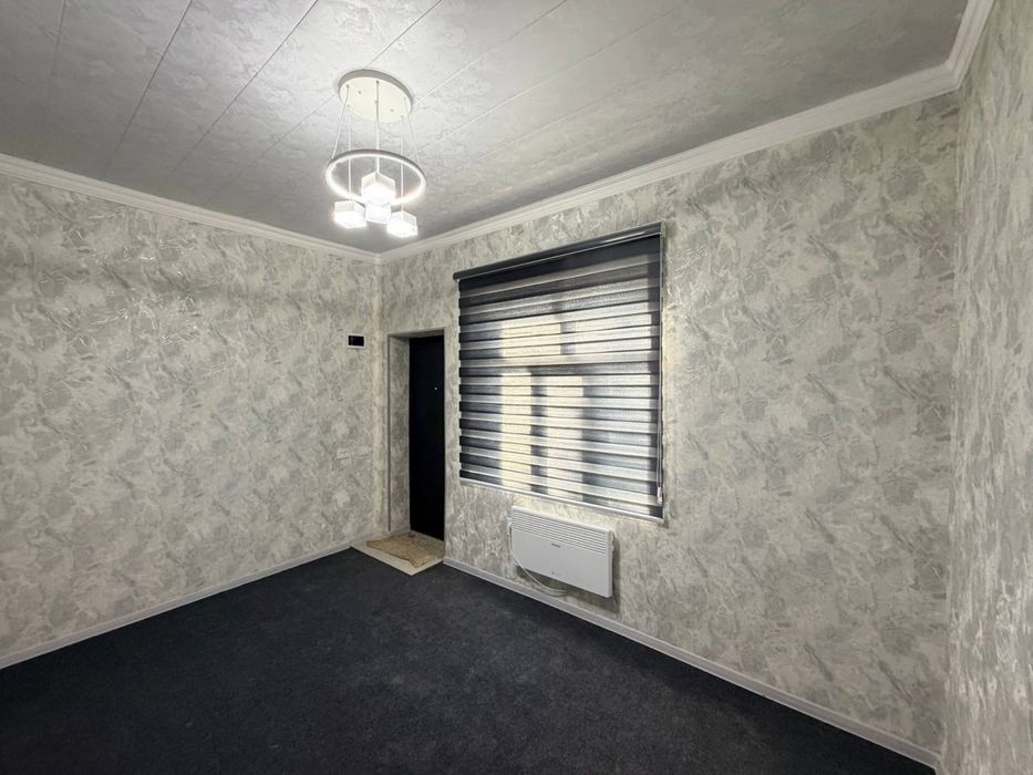 Продается коттедж 1 в 2 кирпичный новый