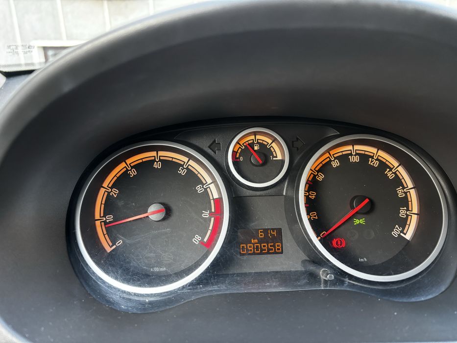 Opel Corsa 1.2 Benzina 2011 | 91k km REALI | AC | COSMO | Inmatriculat