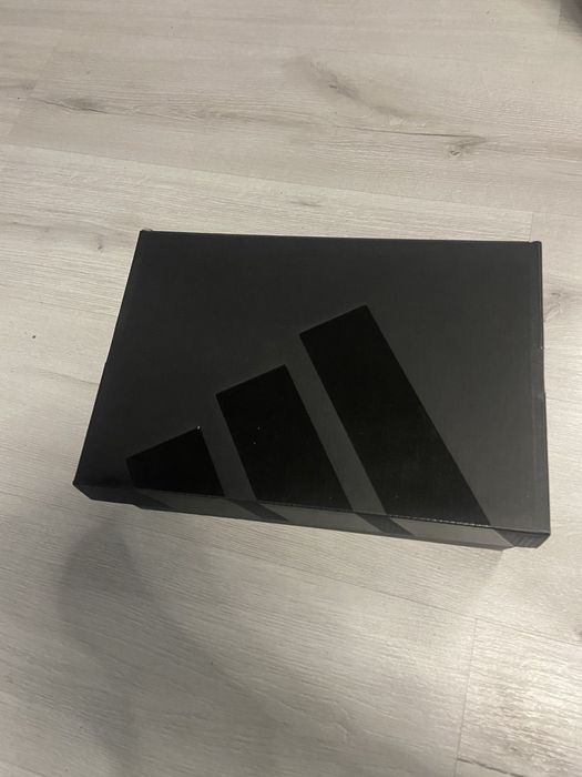 Бутонки f50 lionel Messi presting 10