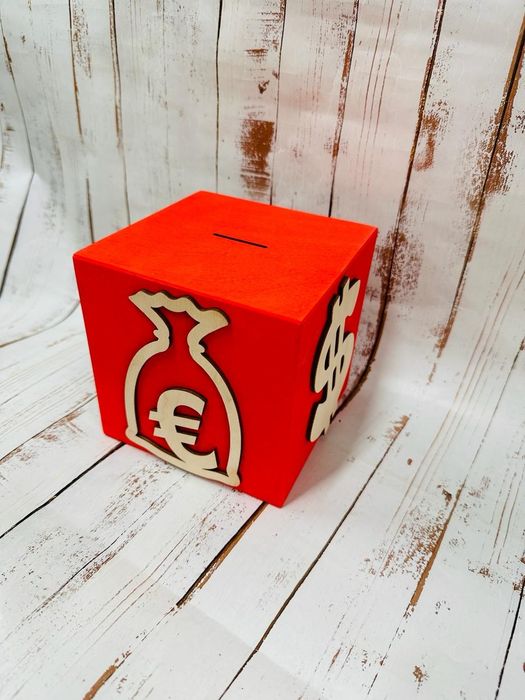 Копилки из дерева