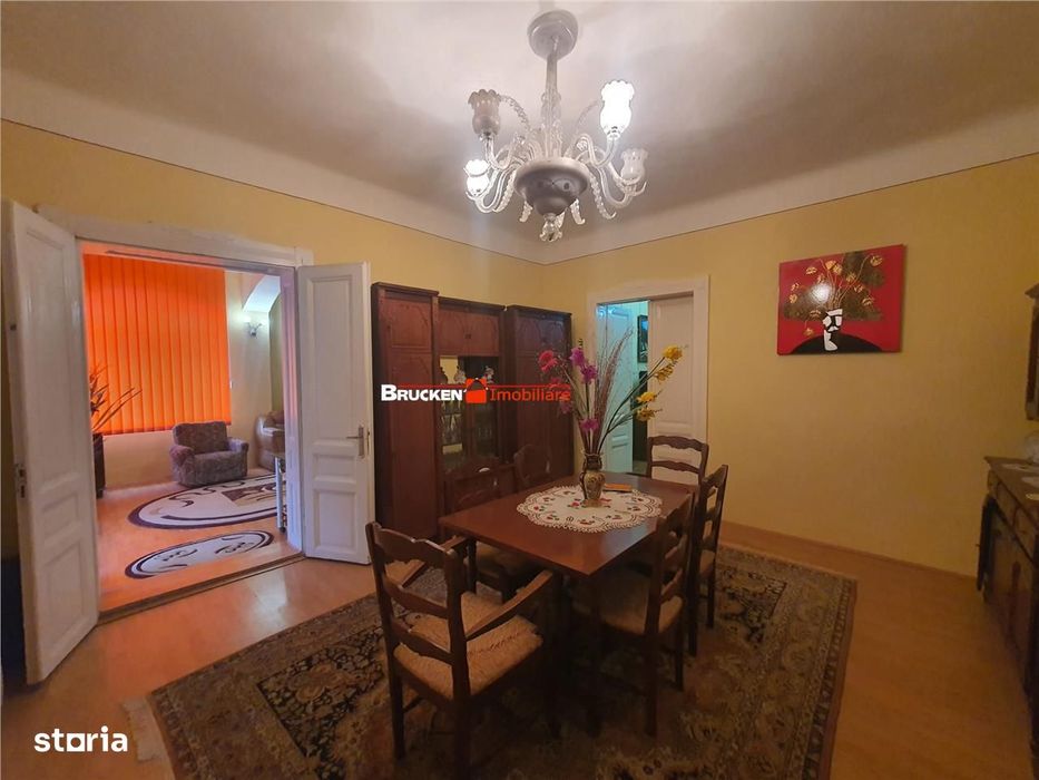 Casa de vanzare