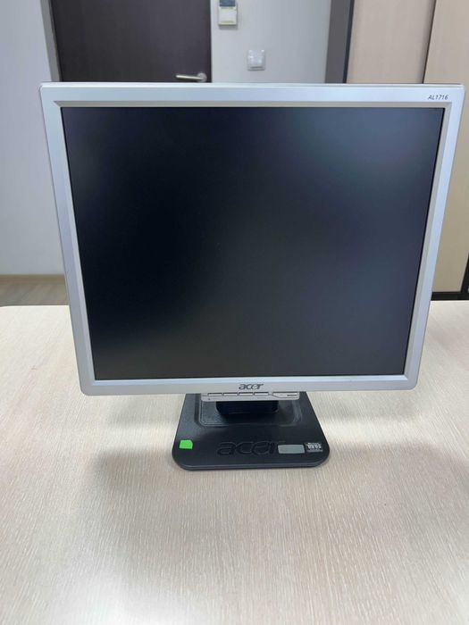 Компютър Dell Vostro 200 + Mонитор Acer AL1716