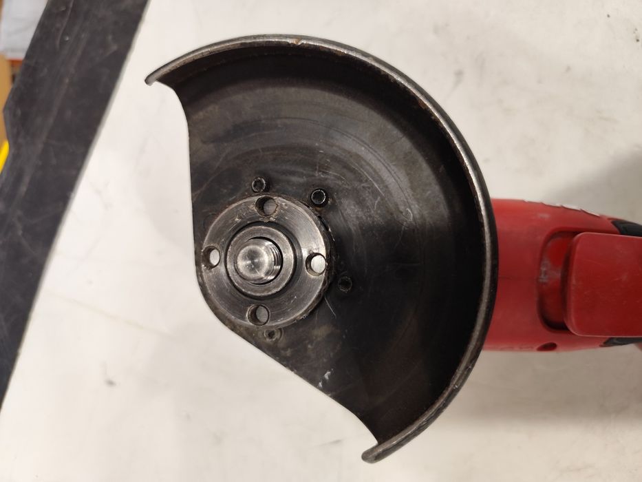 Безчетков ъглошлайф Милуоки Milwaukee M18 FSAGV125XPDB регулиране на о