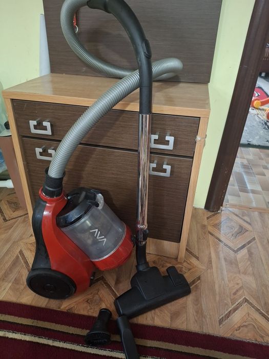 Пылесос рабочий б/у