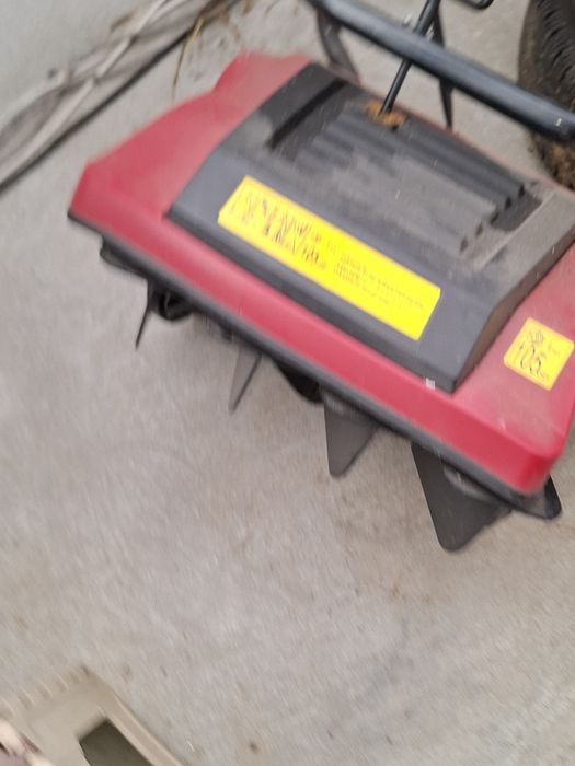 Електрчески снегорин