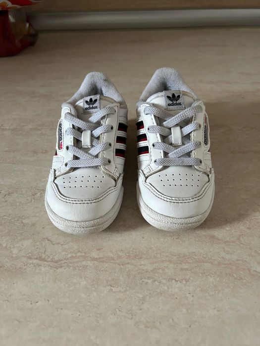 Оригинални Бебешки обувки адидас