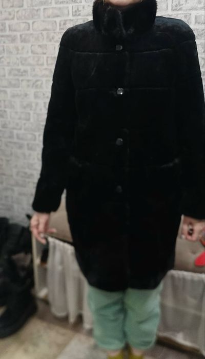 Продам мутоновую шубу