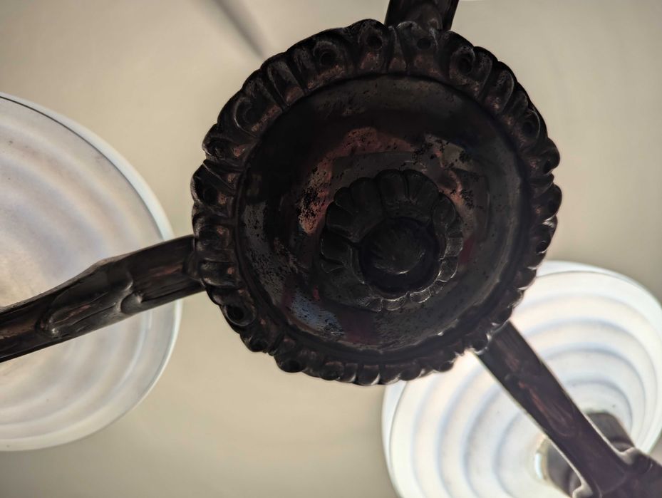 Candelabru Art Deco original,bronz,abajururi sticlă opalină interbelic