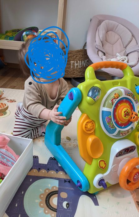 Antemergator si centru de activitati interactive 3 in 1 Hola, +9luni