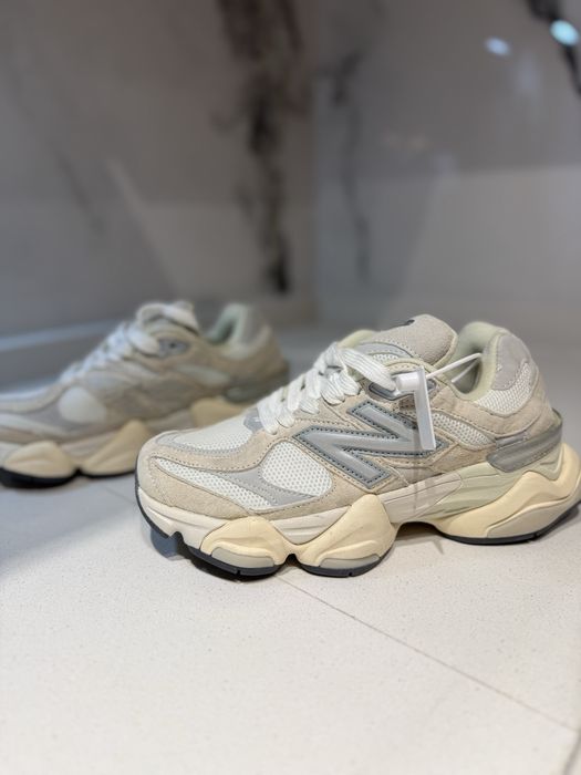 New Balance 9060 New Model - lunar new year