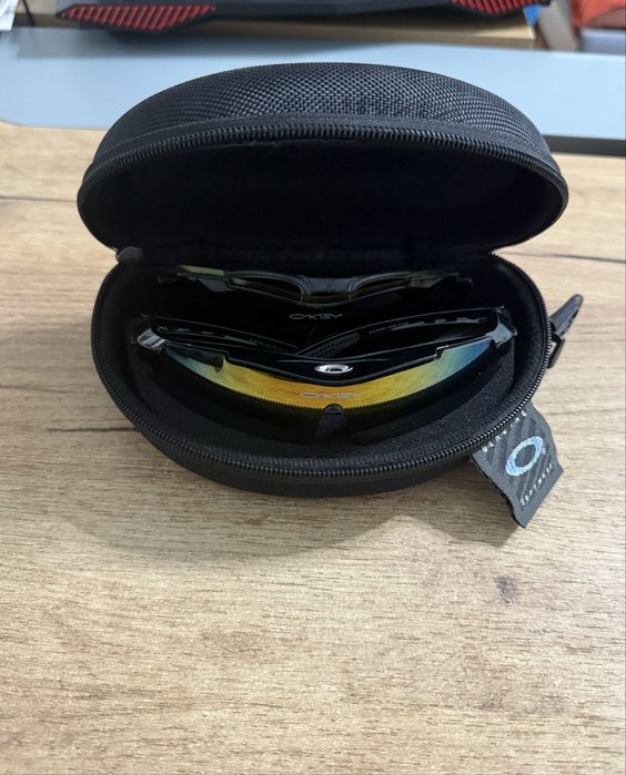 Стильные спортивные очки OKEY Eyewear.