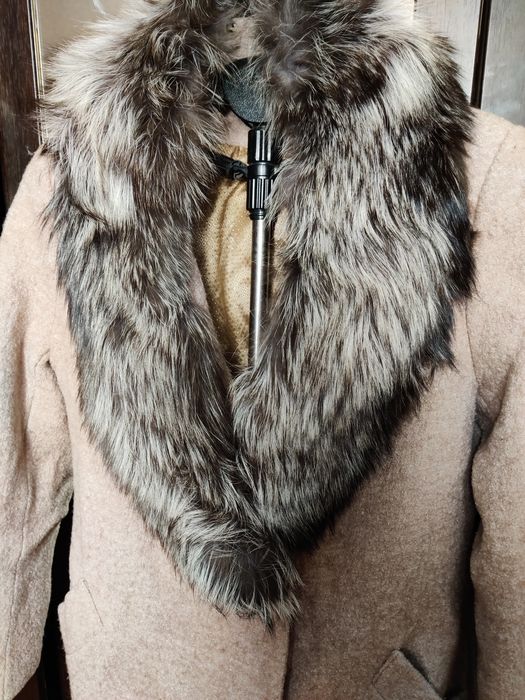 Пальто зимнее шерстяное