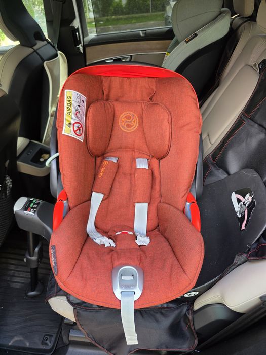 Vand Scoica + baza isofix Cybex Cloud Z i-size