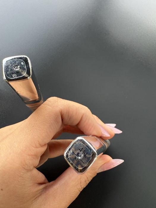 Corector L'Oreal Paris True Match cu formula lejera si iluminatoare