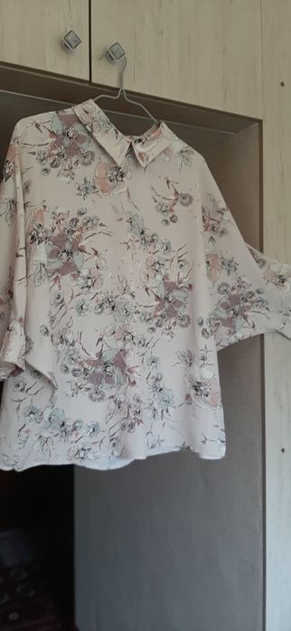 Женская блузка 48-52 размера