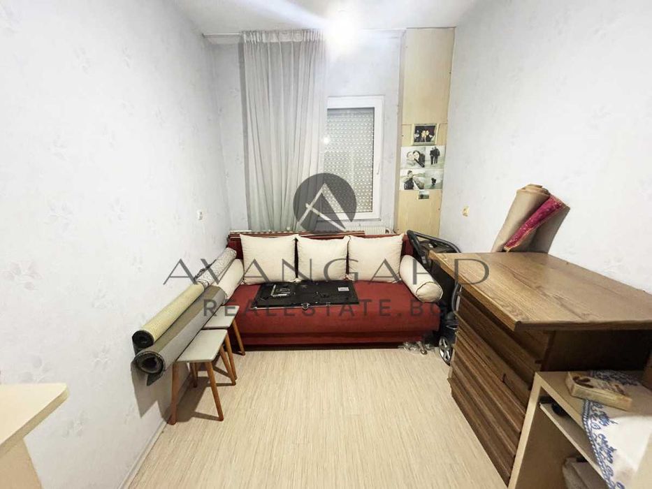 Продава се Тристаен апартамент в Пловдив, Кършияка - 68 кв.м за 1545 €/кв.м - Снимка #3