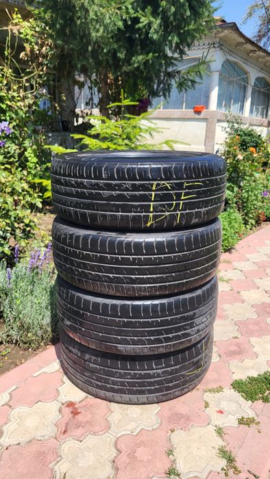 Vand cauciuri  vara kumho 235 55 19