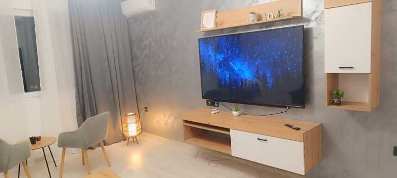 Дава се под наем Двустаен апартамент в Бургас, Лазур - 70 кв.м за 500 € - Снимка #2