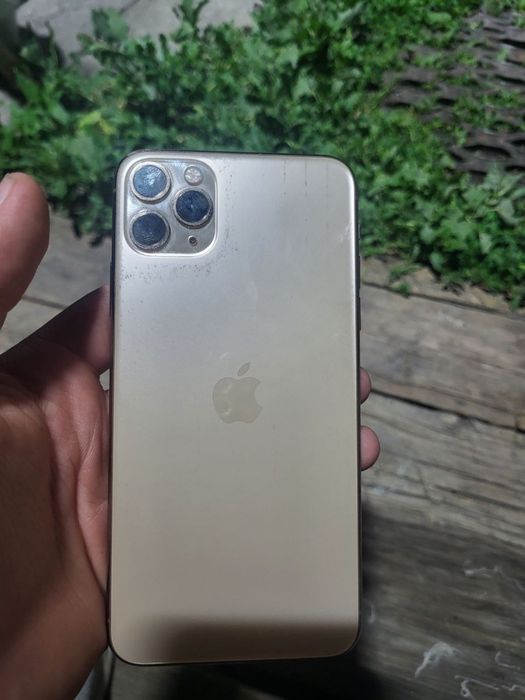 Обменяю iPhone 11 pro max