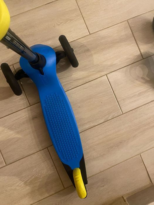 Trotineta Decathlon - 50 lei bucata