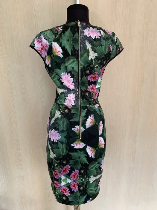 Рокля Ted Baker, размер М