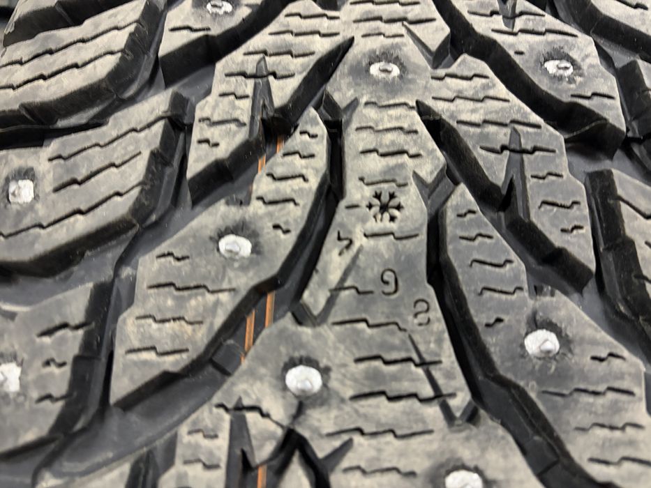 Шины зима шипы nokian ikon autograph 9 ice suv
