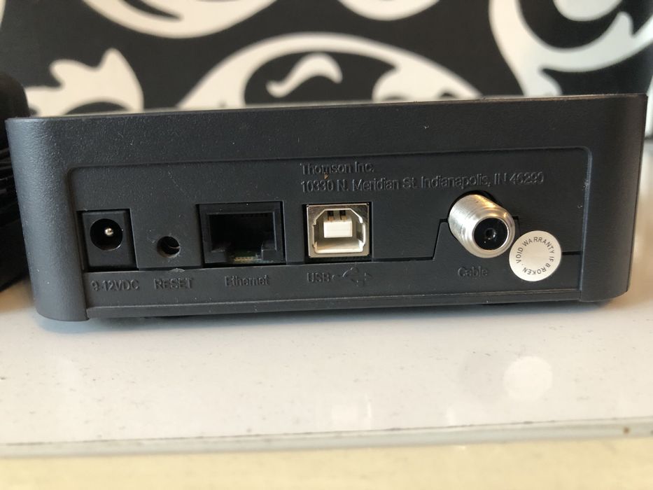 Modem pentru cablu TV THOMSON MODEL: TCM-420