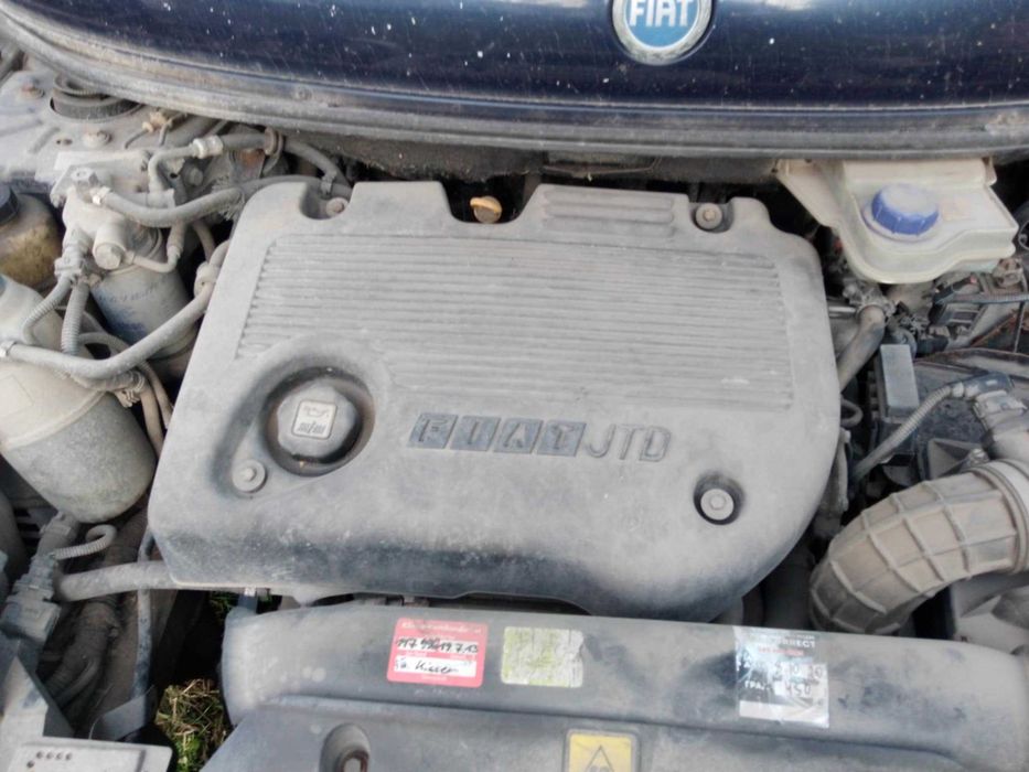 Fiat Multipla JTD на части