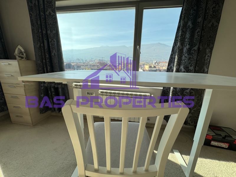 Дава се под наем Двустаен апартамент в София, Студентски град - 160 кв.м за 1250 € - Снимка #2