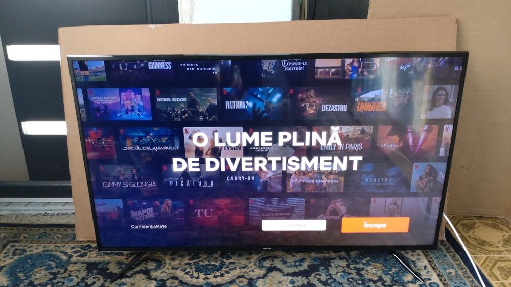 Televizor led 4K UHD Smart Samsung 140 cm WiFi