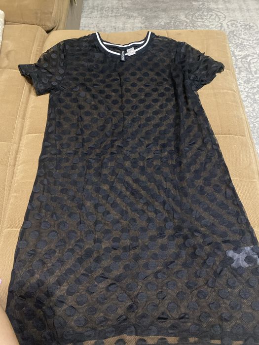 Продаеться одежда zara