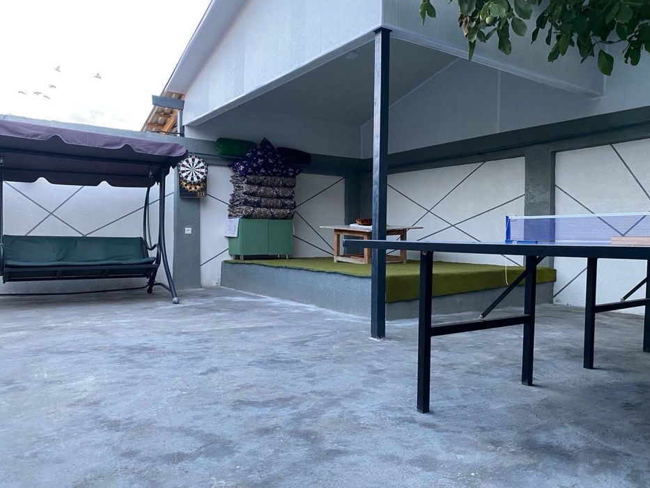 oqtosh dacha oilaviy sauna basseyn isitiladi foodbol polyasi bor