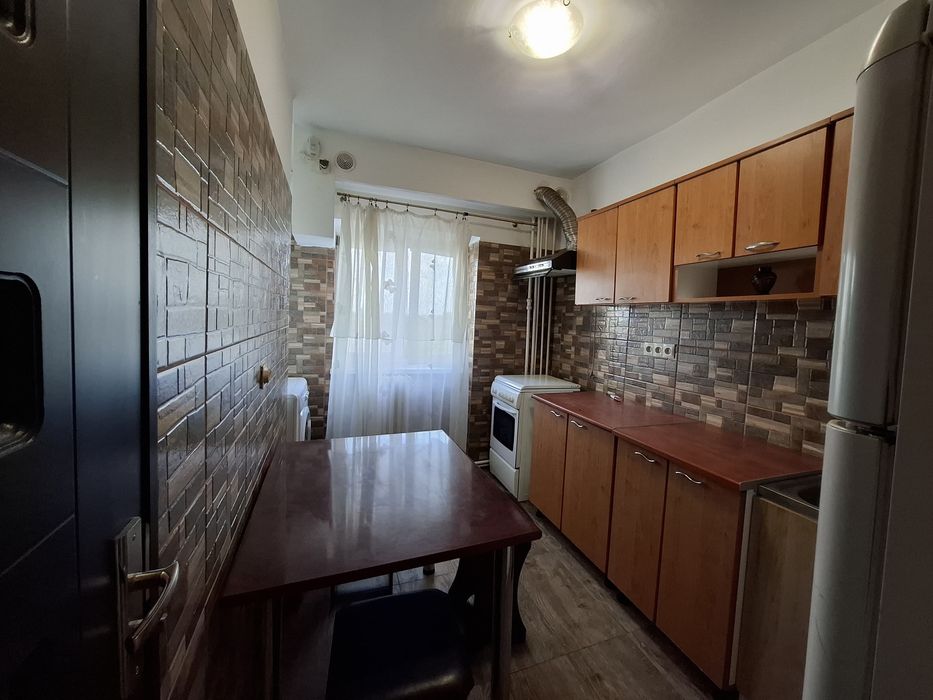 Zona Ciuperca - Sala Polivalenta - Oblemenco - Apartament 2 camere mega spatios