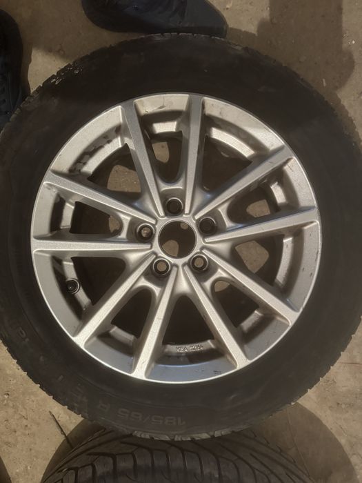 Jante cu anvelope 185/65/R15