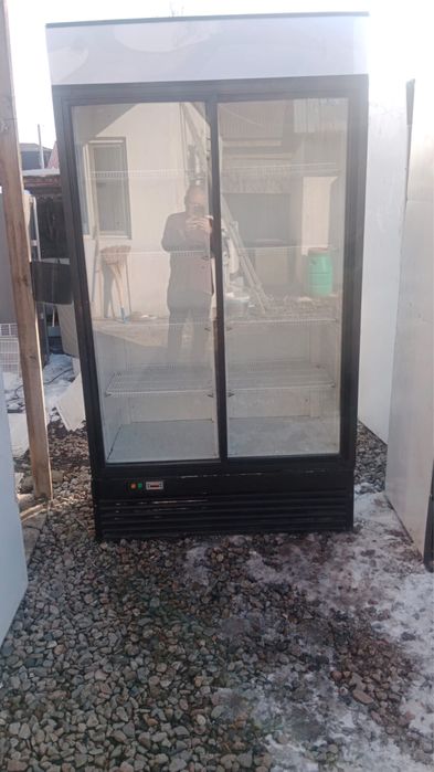 Холдильные витрины