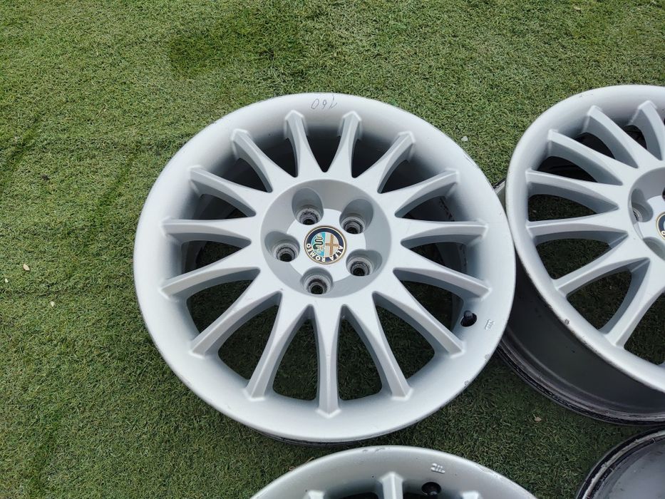 16 5x98 Alfa Romeo лети джанти 5х98