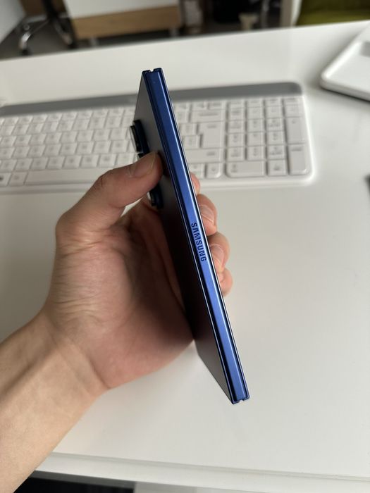 Samsung Z Fold 7 256 gb