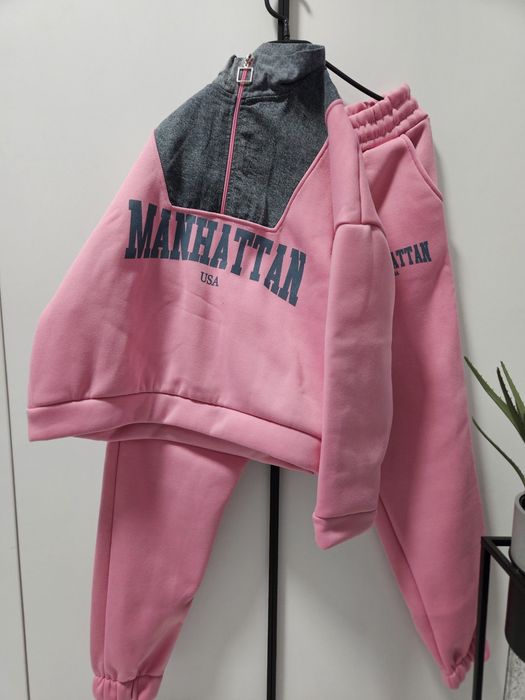 Дамски розов екип