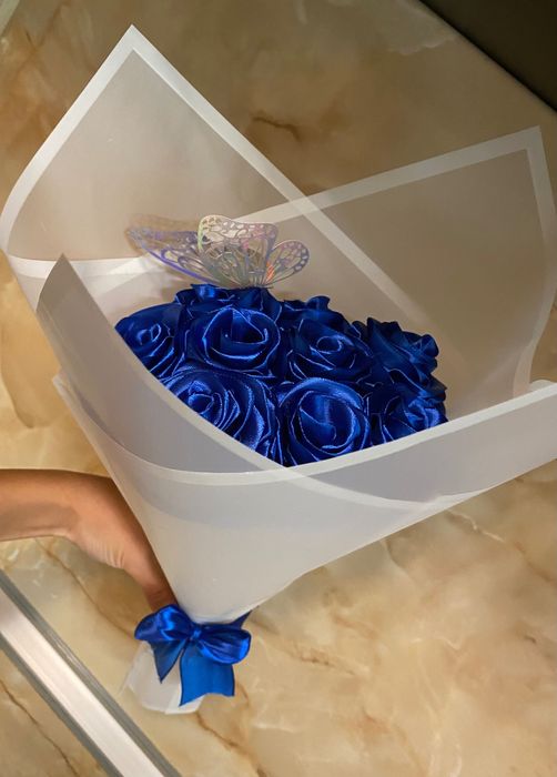 Букети с вечни рози