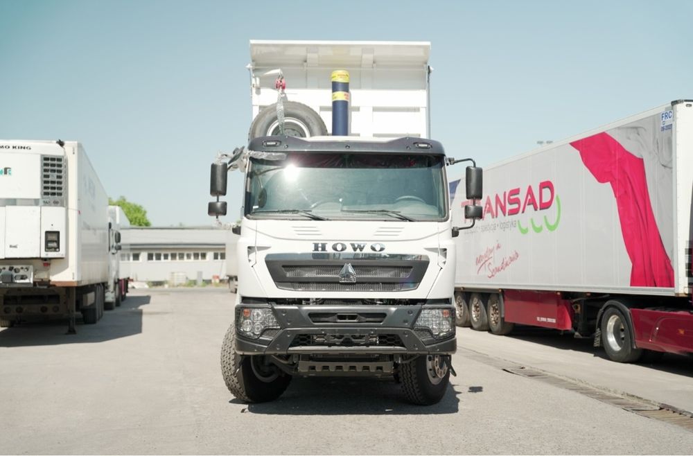 Автосамосвал Howo-T7S 8x4 - 32 т / 26 куб.м