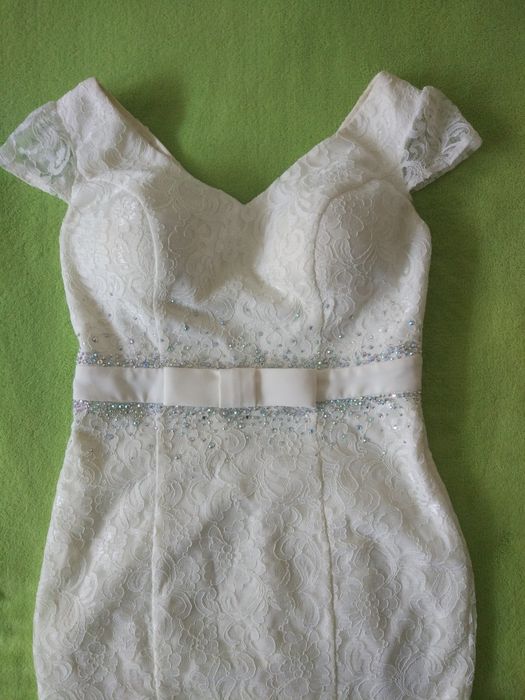 Официална дълга рокля от дантела /абитуриентска, булчинска/