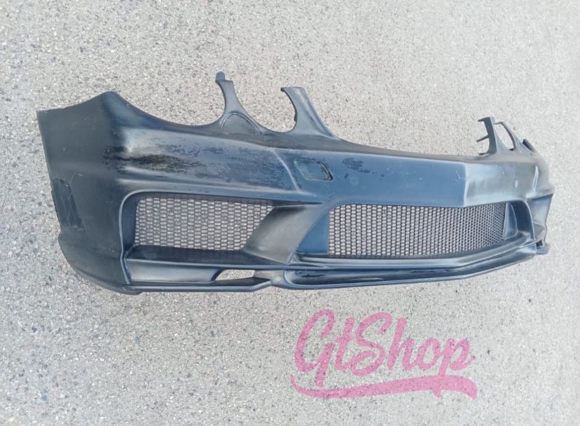 Передний бампер Black Bison на Mercedes-Benz W211 E-Class