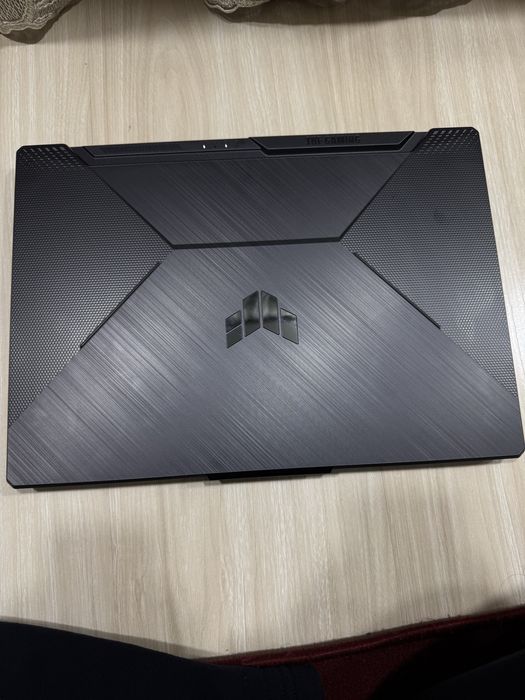 Asus tuf gaming A15 srochna sotiladi